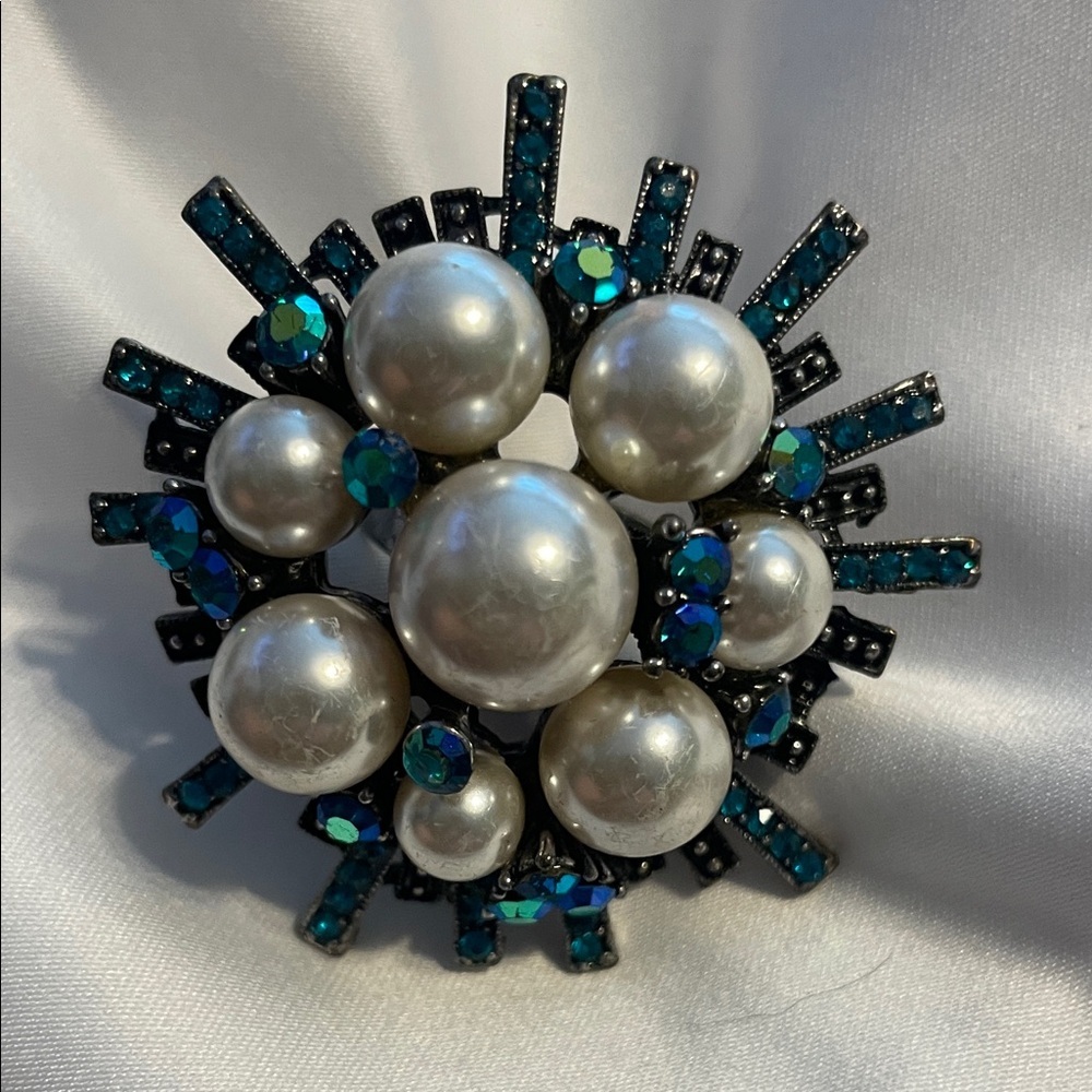 Pearl and Teal Crystal Ring
